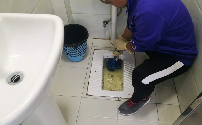 樟树疏通蹲坑